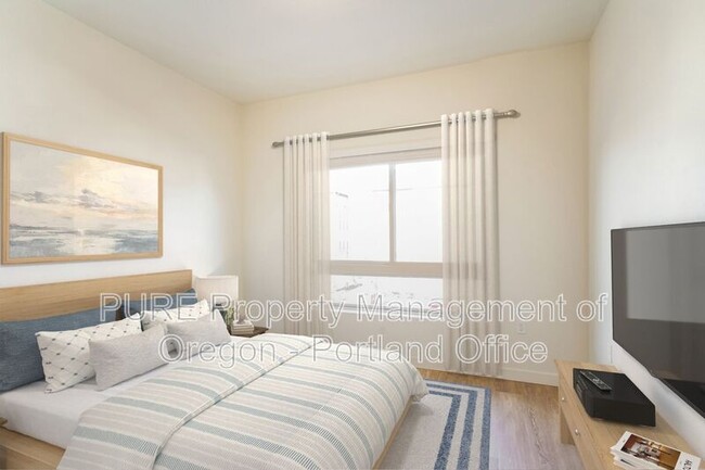 Building Photo - 22025 NE Halsey St