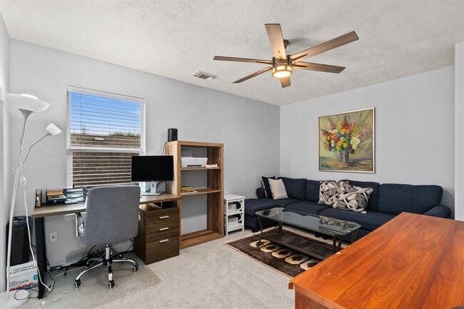 Building Photo - 25915 Hopson Meadows Dr