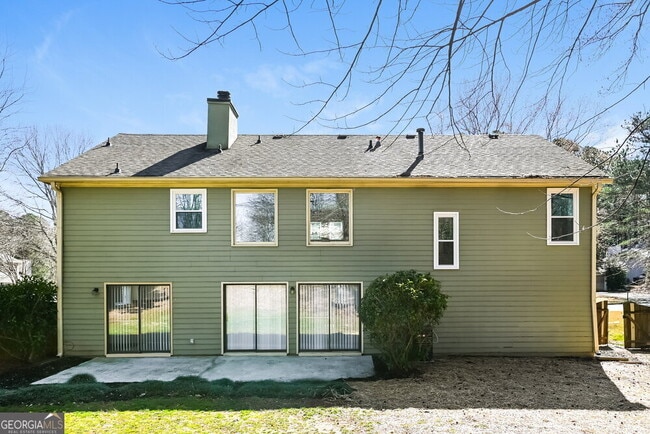 Building Photo - 4220 Pineset Dr