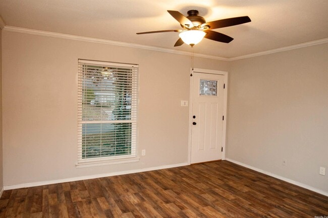 Building Photo - 513 Nan Cir