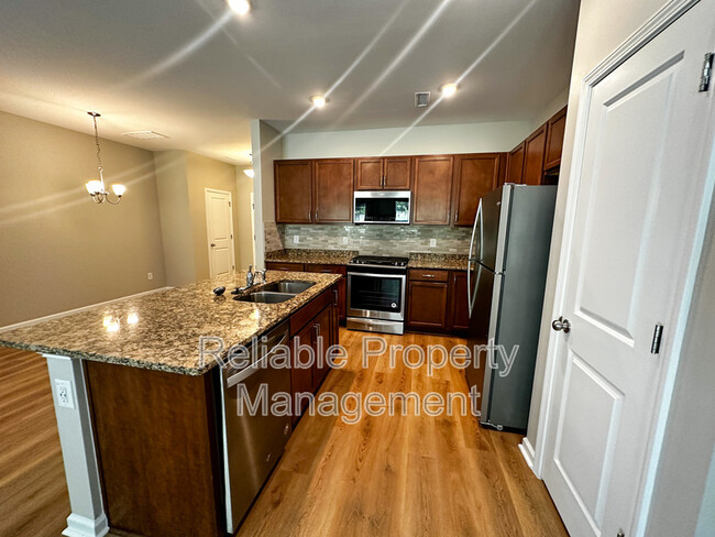 Building Photo - 361 White Oak Ridge Dr
