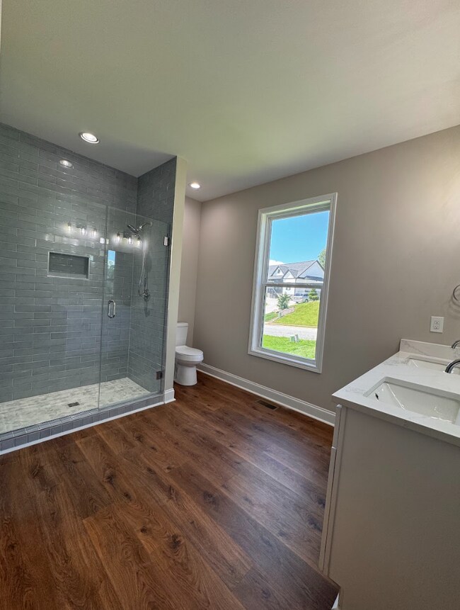 Building Photo - Spacious 5-Bedroom Greenville Home with 3.5 Baths, 2-Car Garage & Walkout Basement