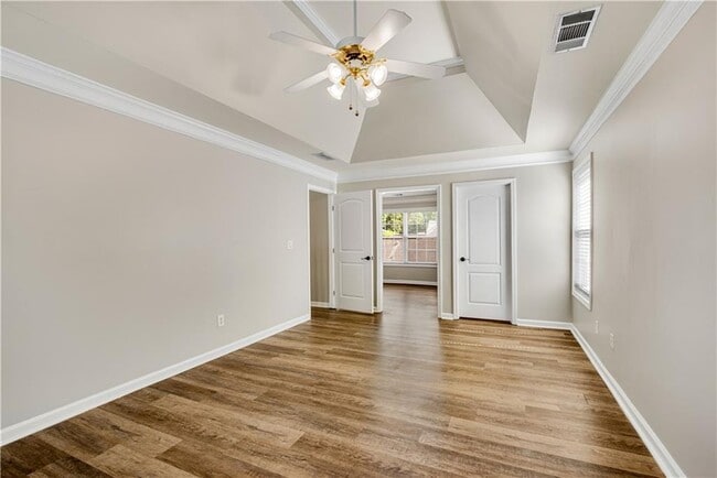 Building Photo - 1610 Elgaen Pl Dr