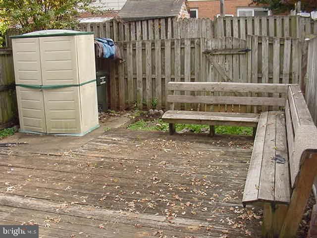 Building Photo - 8491 Stonewall Rd