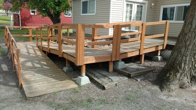 Building Photo - 295023