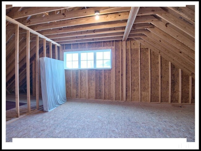 Building Photo - 442 N Serenity Hill Cir