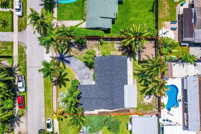 Building Photo - 9730 SW 161st St