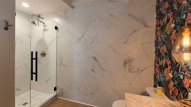 Building Photo - Station House Suite B is a stunning 2 bedr...