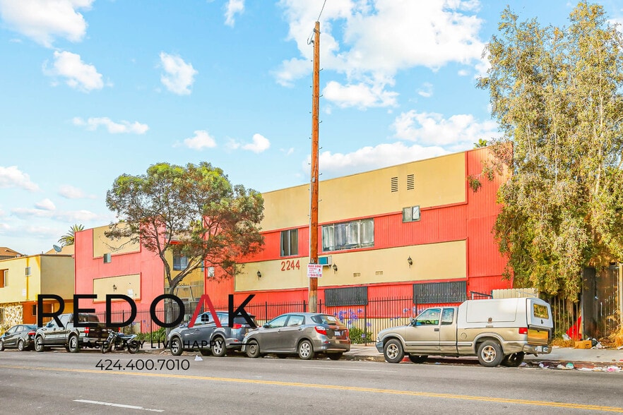 Building Photo - 2244 S Western Ave