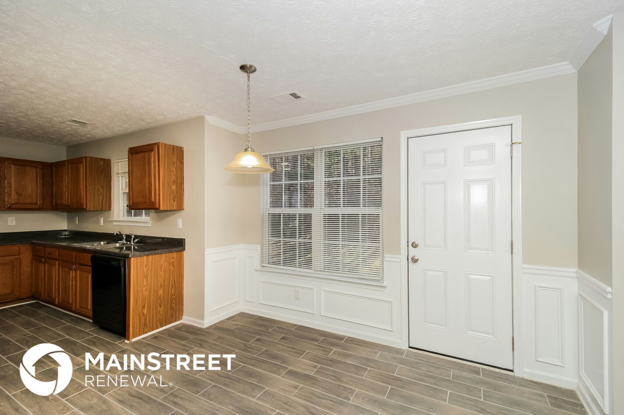 Building Photo - 2403 Brookgate Way