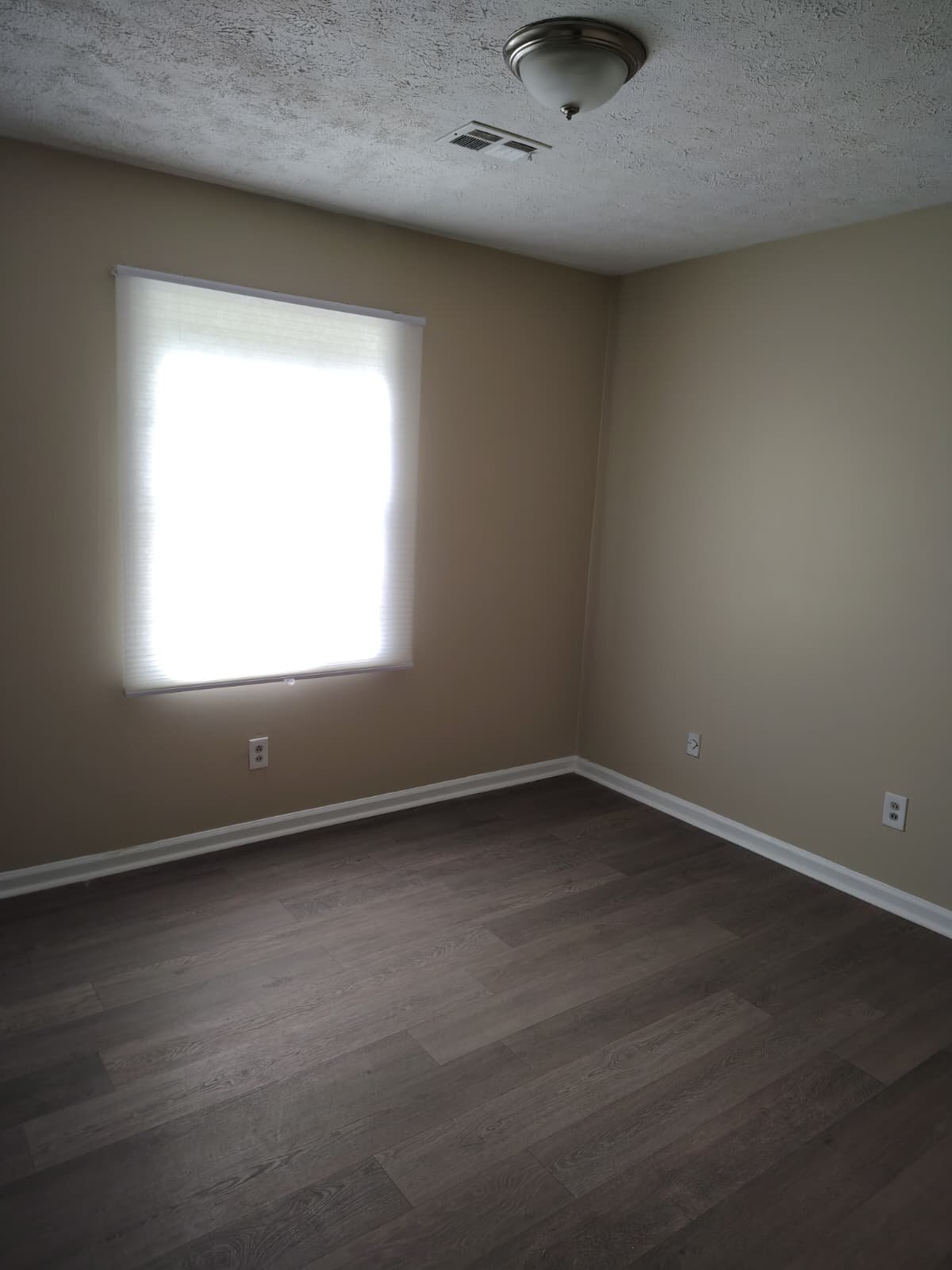 Building Photo - 2872 Leisure Springs Cir