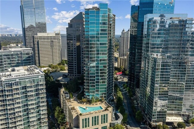 Building Photo - 1080 Peachtree St NE