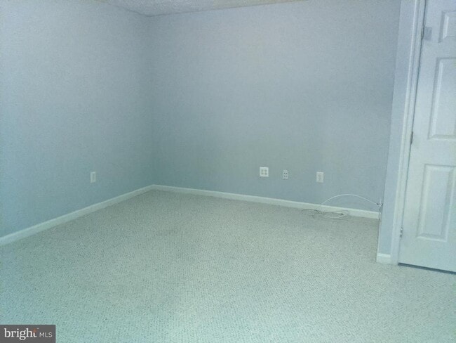 Building Photo - 307 Timberbrook Ct
