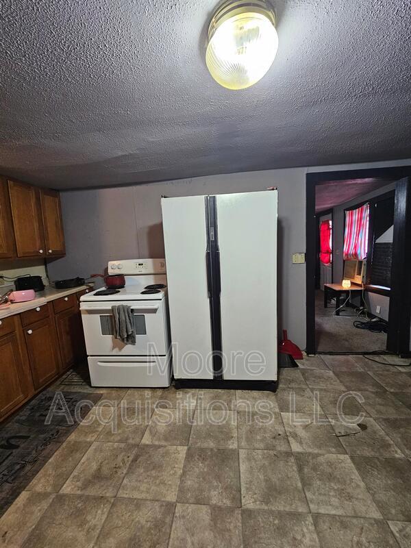 Building Photo - 1506 El Paso St