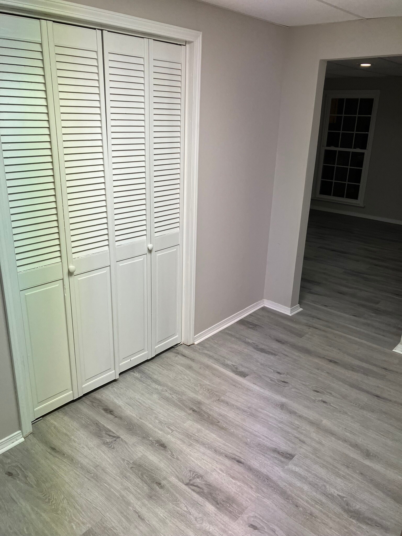 Finished Basement with hardwood floors - 1502 Queen Anne Ct