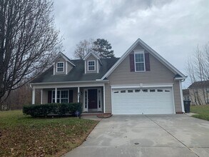 Building Photo - 3 Bedroom Rental on Cul-De-Sac!