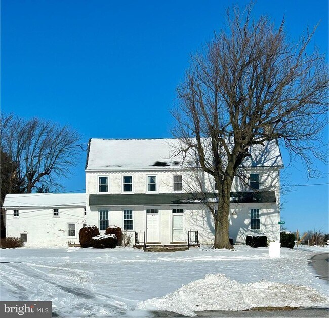 Building Photo - 3418 Limestone Rd