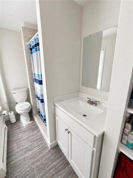 Building Photo - 85 Pleasant St