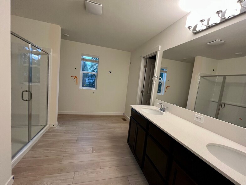 Building Photo - 715 184th Street Ct E