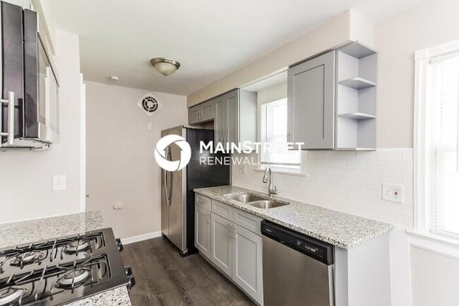Building Photo - 3 Bedroom Pet-Friendly Home in WILLOWICK, ...