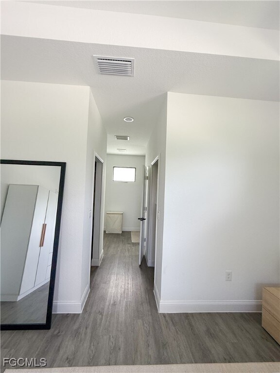 Building Photo - 343 Rawlings Ave