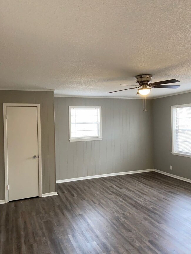Building Photo - Tiny Living