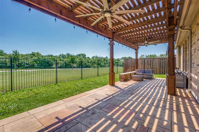 Building Photo - 2520 Saddlehorn Dr