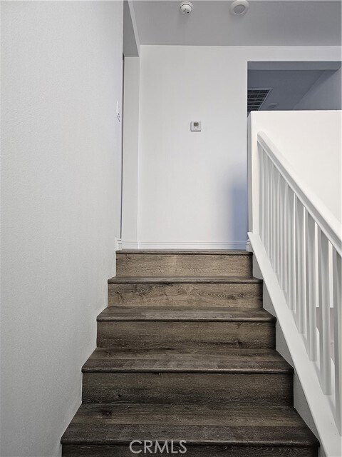 Building Photo - 4725 S Scott Way