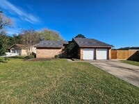 Building Photo - 711 Leicester Ln