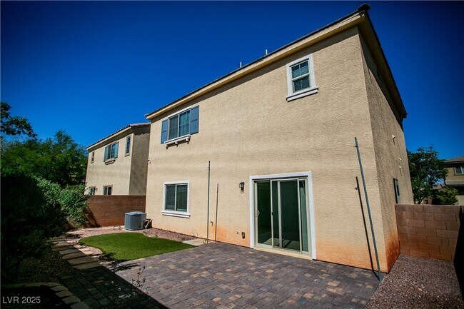 Building Photo - 7927 Bartlett Peak St