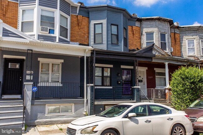 Building Photo - 1422 S Vogdes St