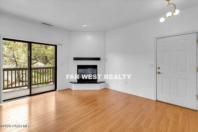 Building Photo - 1121 Boulder Park Ave