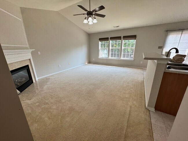 Building Photo - 5337 Thunderidge Drive