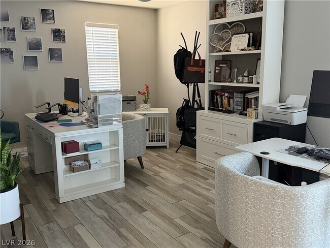 Building Photo - 7758 Meng Ct