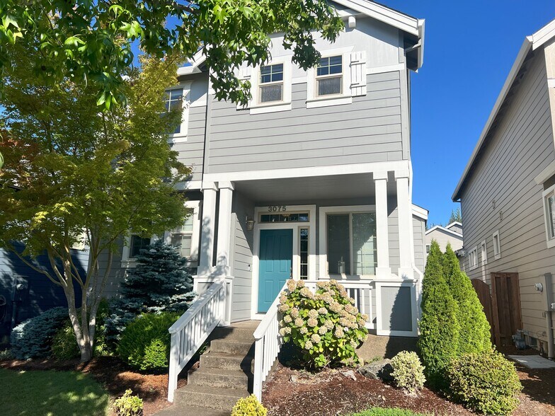 Primary Photo - 3075 Flame Tree Ln NW