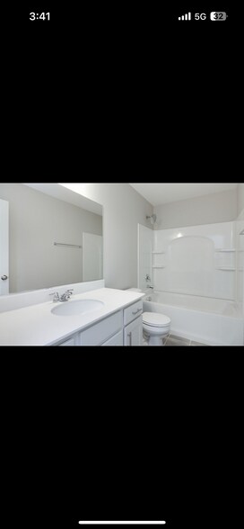 Building Photo - 4212 Calder Ln