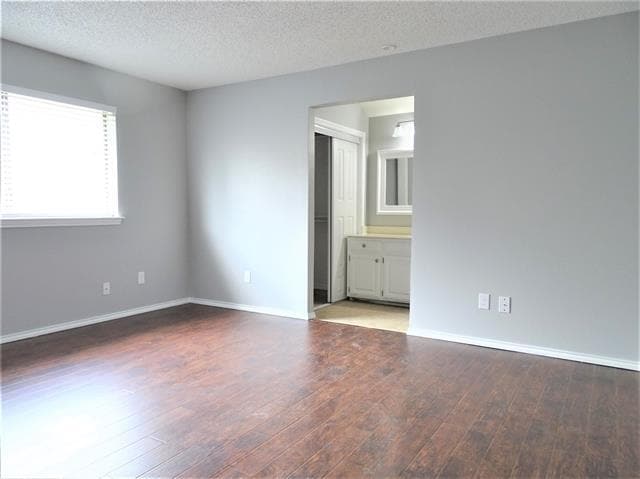 Building Photo - 11923 Garden Terrace Dr