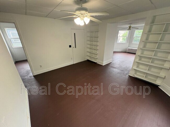 Building Photo - 1345 3rd St
