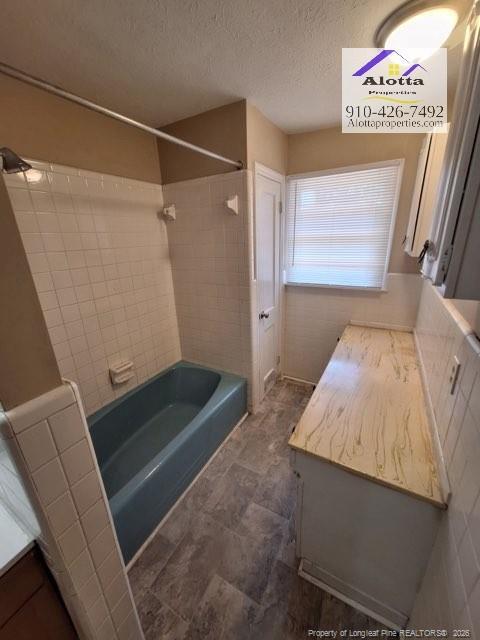 Building Photo - 1861 Broadell Dr