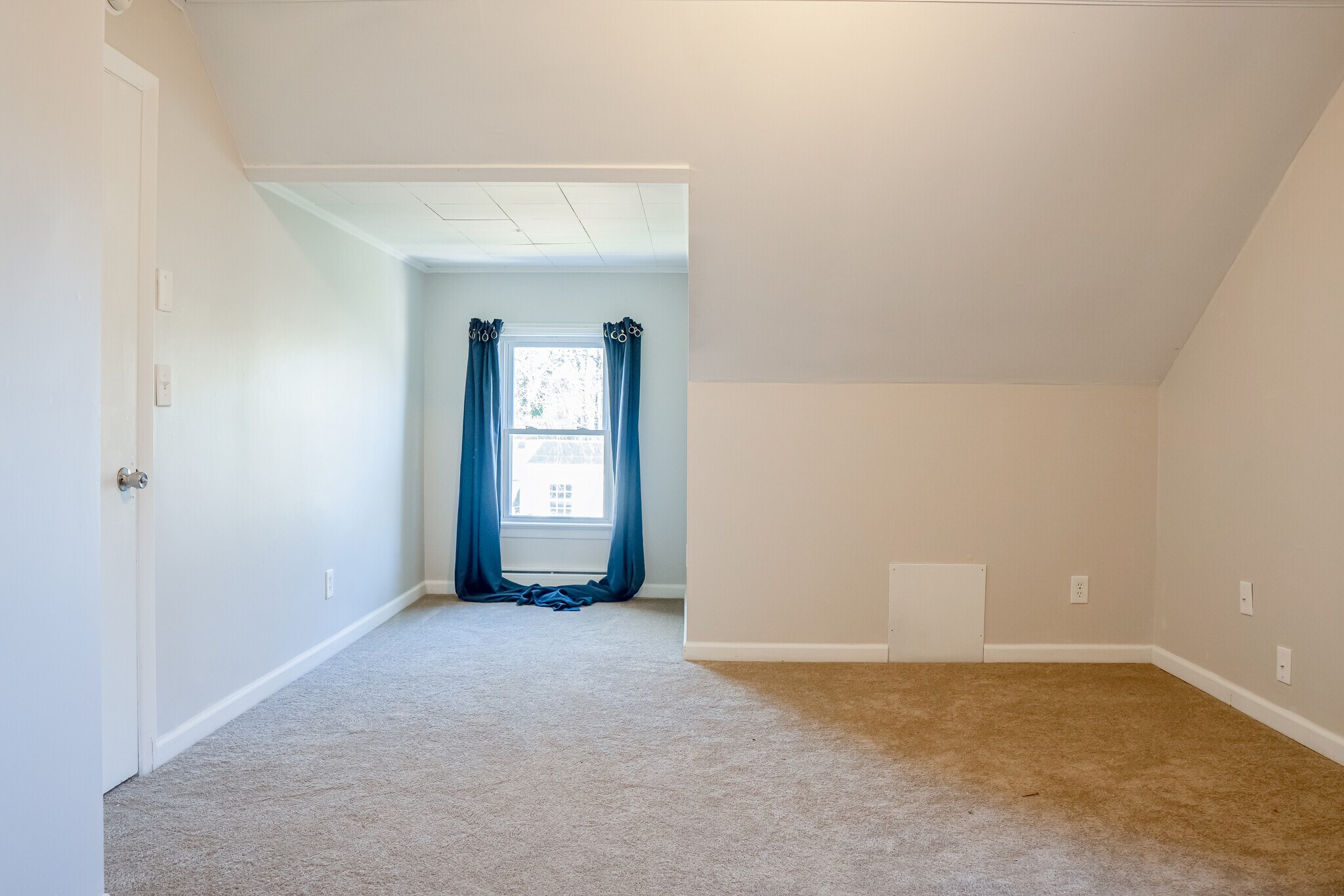 Building Photo - 314 N Shore Rd