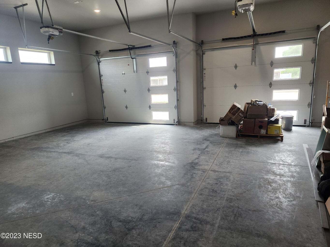 Garage - 1821 3rd St NW