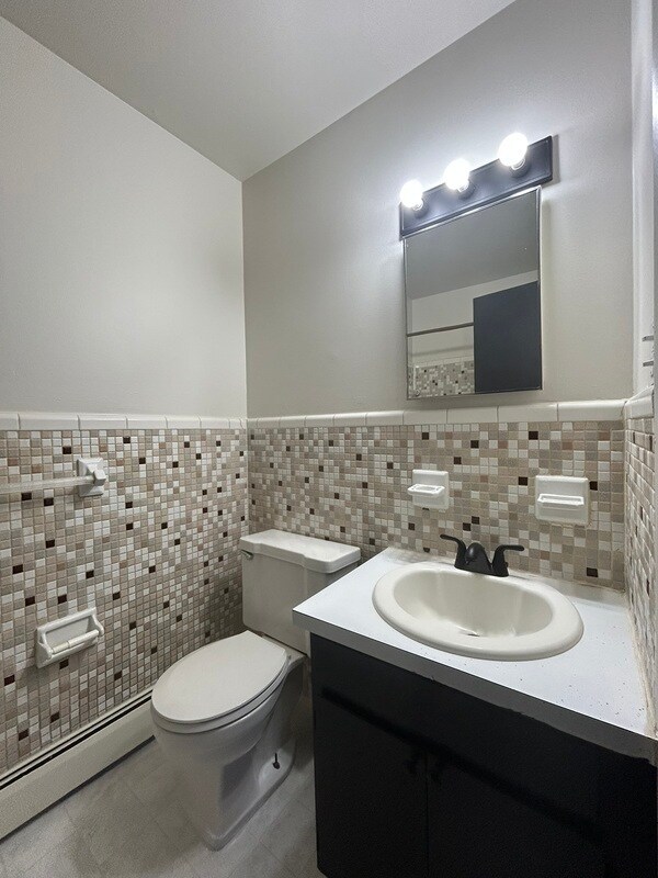 Building Photo - 550 Harrison Blvd