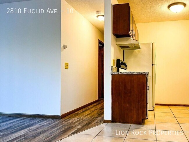 Building Photo - 2810 Euclid Ave