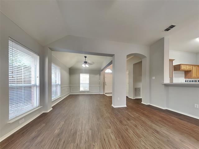 Building Photo - 8401 Greenfield Dr