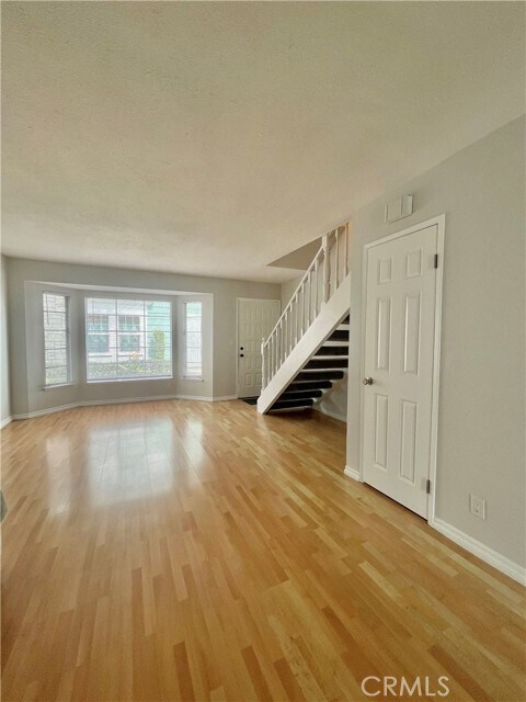 Building Photo - 5640 Riverside Dr