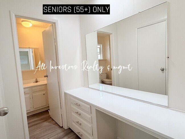 Building Photo - 200 N El Camino Real