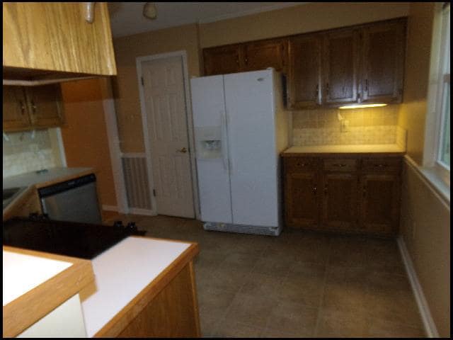 Building Photo - 12 Cedar Point Ct