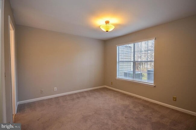 Building Photo - 10715 Hampton Mill Terrace