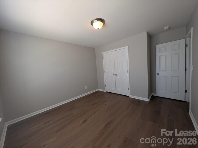 Building Photo - 11307 Breezehill Ln