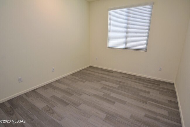 Building Photo - 12115 N Candywine Dr
